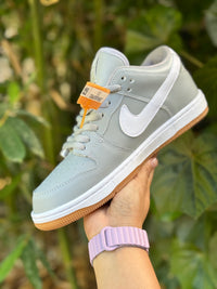Dunk grey