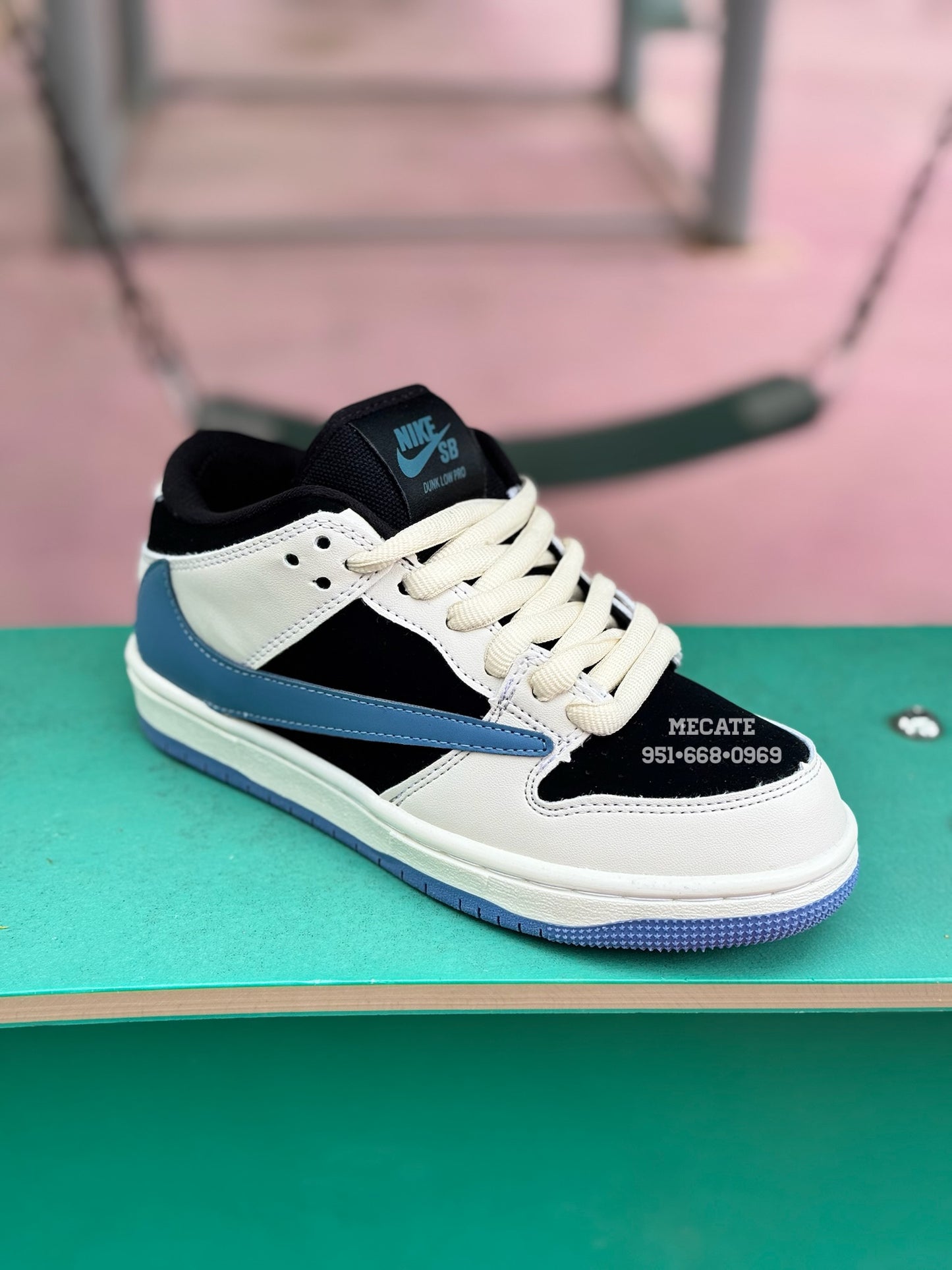 Dunk H884