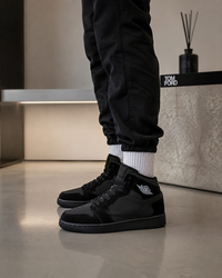 Jordan 1 M520