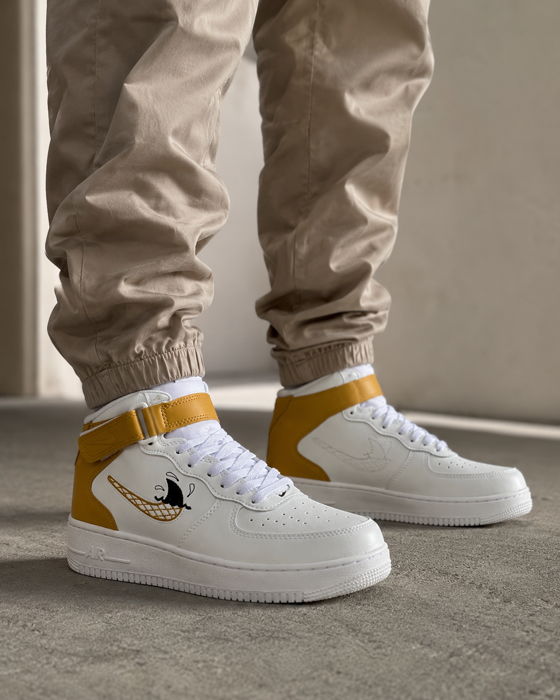 AF1 H703